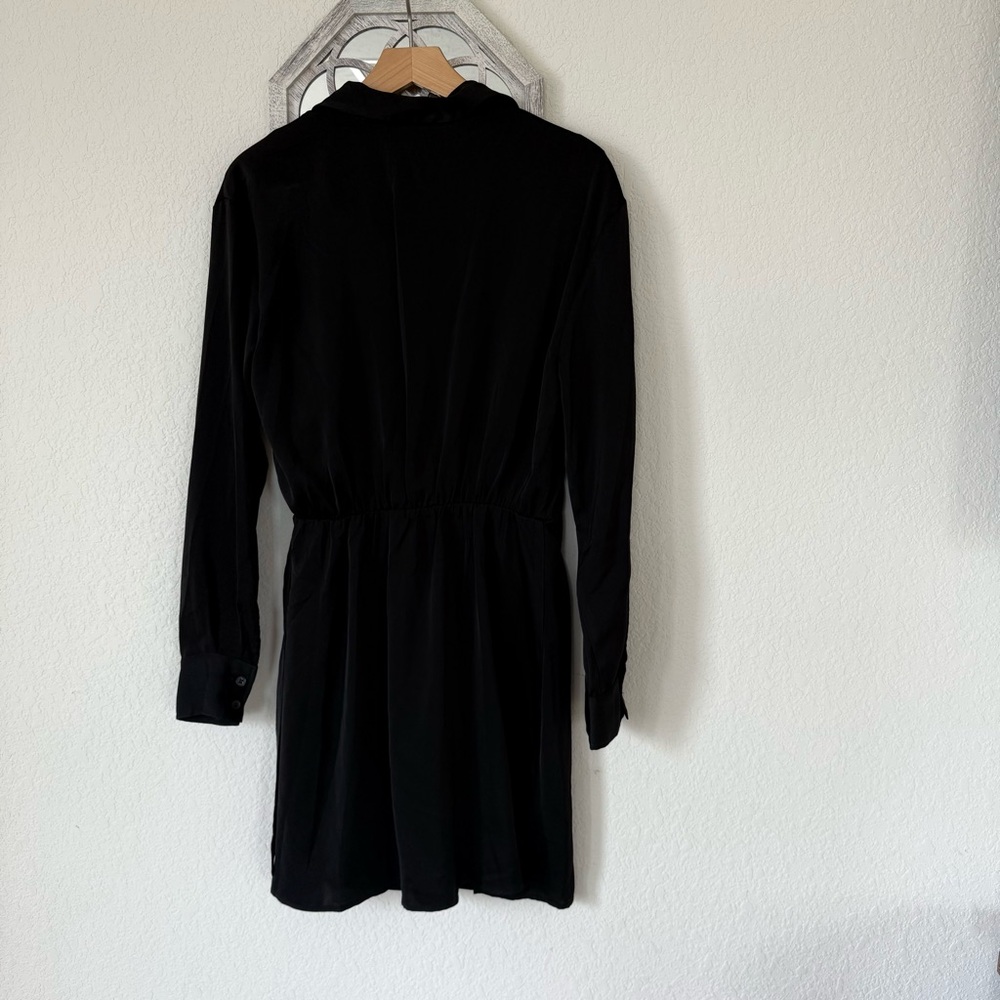 H&M • Jet Black Long Sleeve Notched Collar Dress - Picture 5 of 5